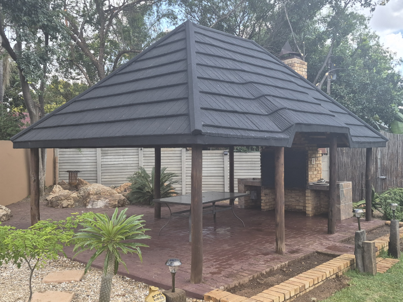 Extreme Thatchers - Why Thatch Tile Slider 9